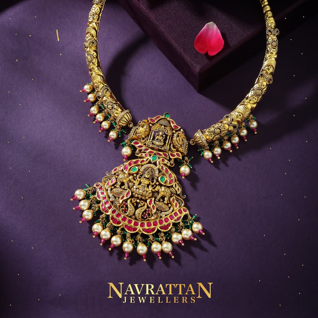 Antique Floral Gold Necklace